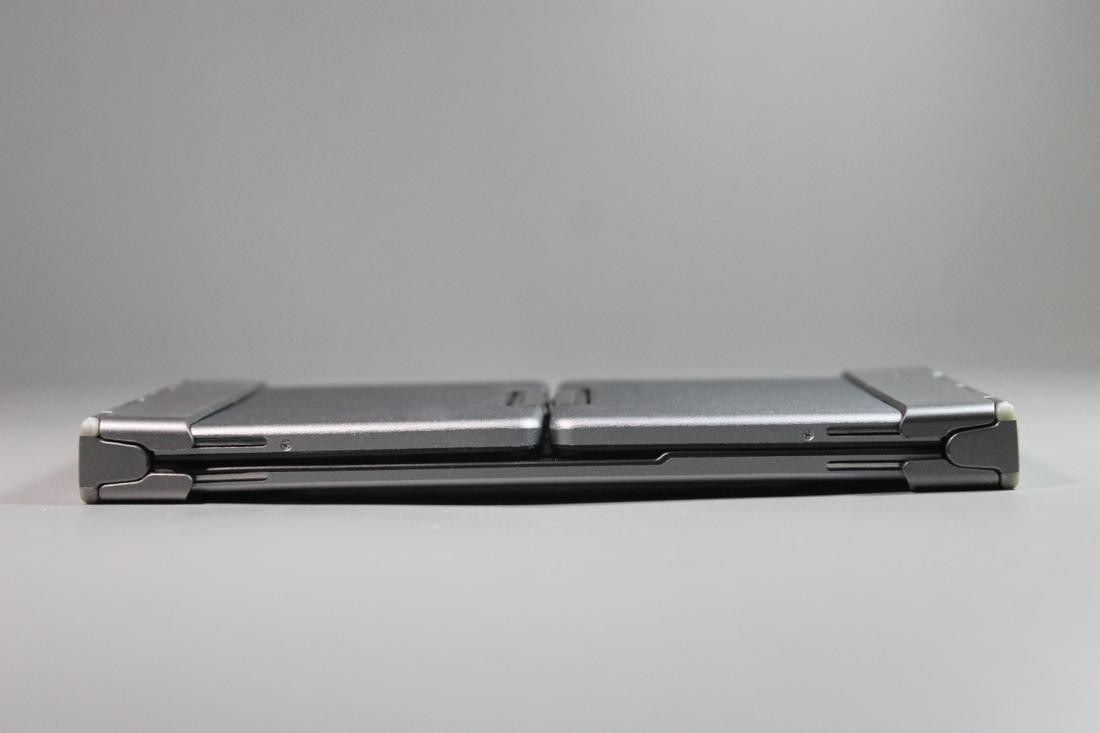 平板手机秒变生产力工具，B.O.W航世三折叠蓝牙键盘使用体验