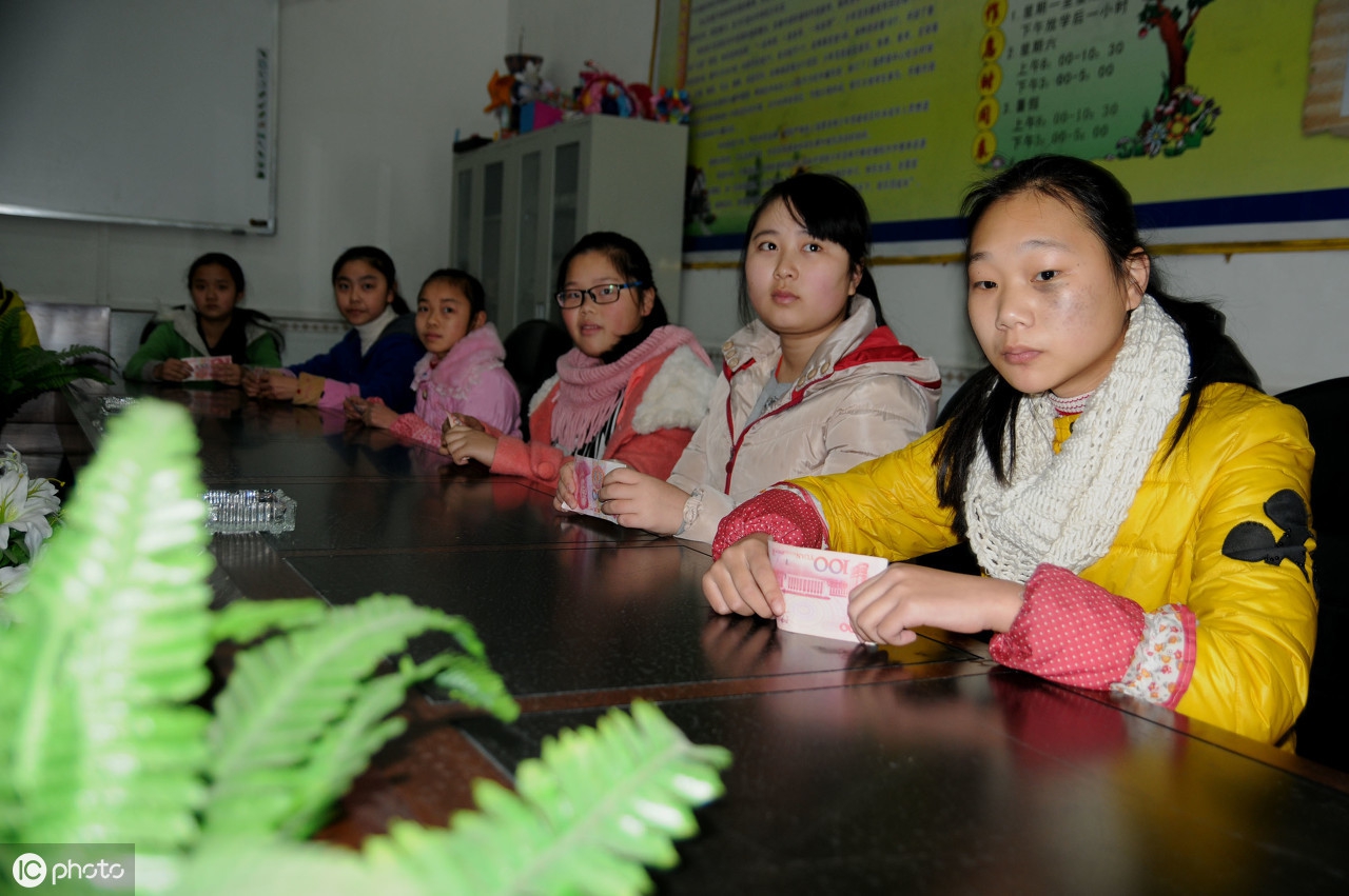 国家助学金申请书范文精选