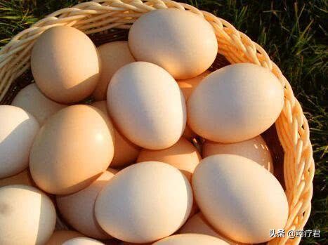 每天吃几个鸡蛋，胆固醇不会升高，对心脏还好？中国证据来了