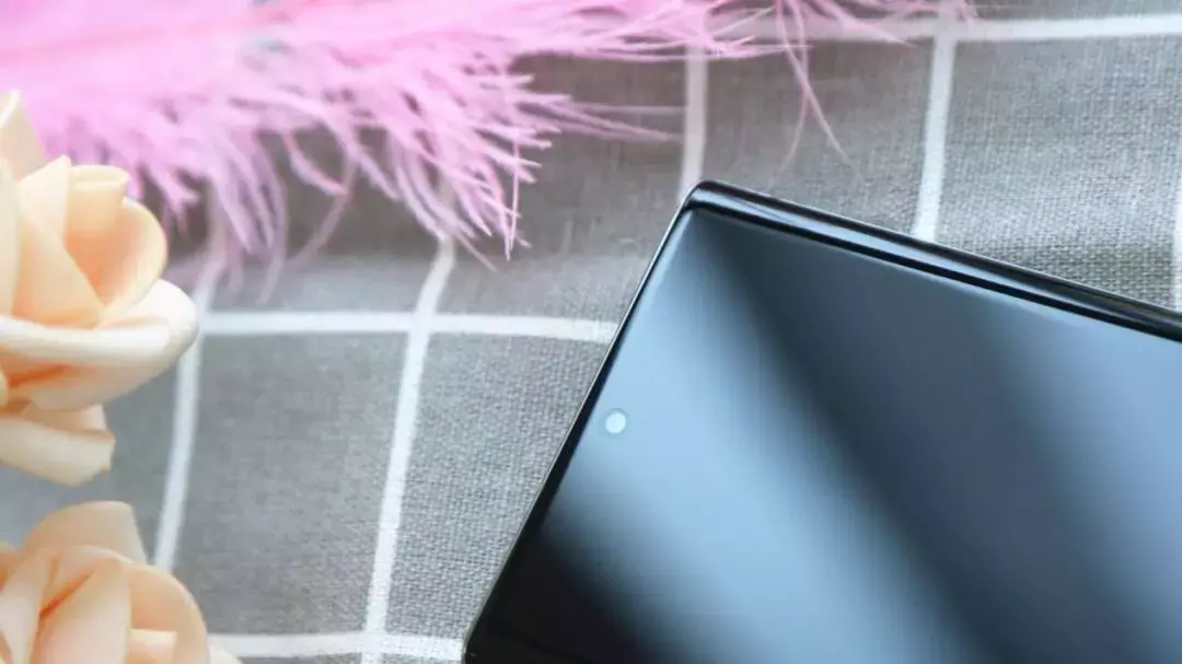 三星Galaxy Note10（莫奈彩）评测：缔造“印象派”的梦幻外观