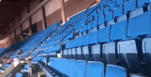 民调下滑，人设崩塌，特朗普的至暗时刻