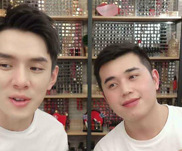 Young assistant turns for copartner of behind the curtain, doubt and Li Jiaqi