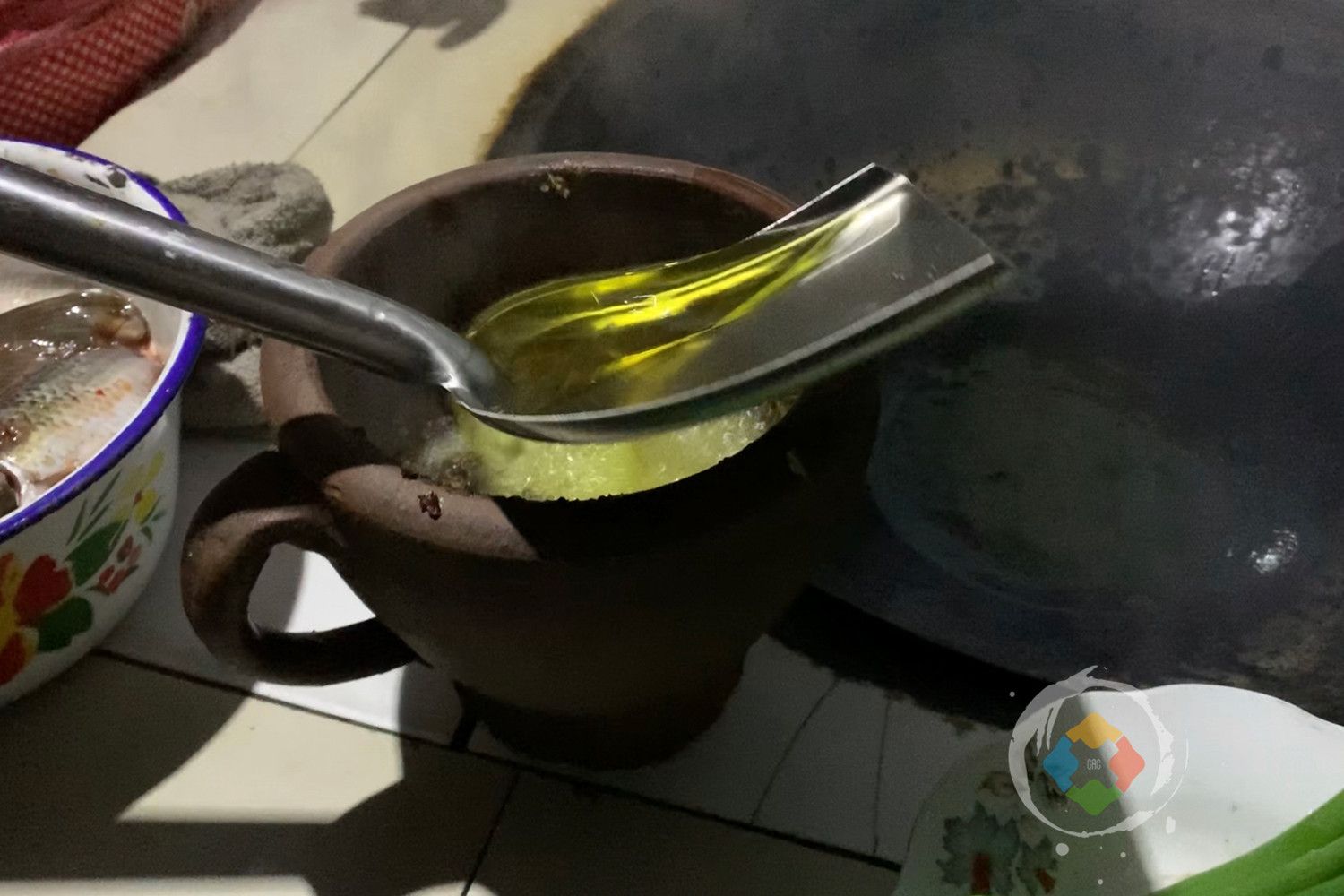 糊辣壳来自重庆丰都？一碗黑乎乎的小面，却是满满的家乡味道