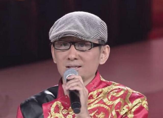 草根歌手阿宝近况落魄！厨房杂物乱堆霉斑横生