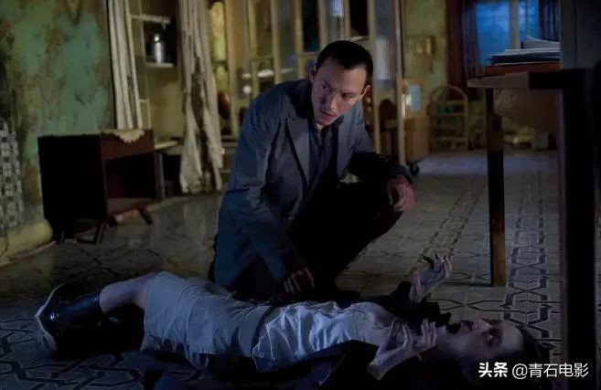 杨紫琼主演，上映时骂声一片，却是继《卧虎藏