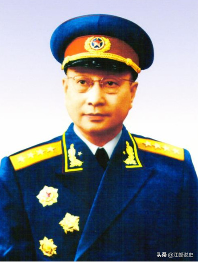 “云南王”龙云，建国后任国防副主席，儿子因