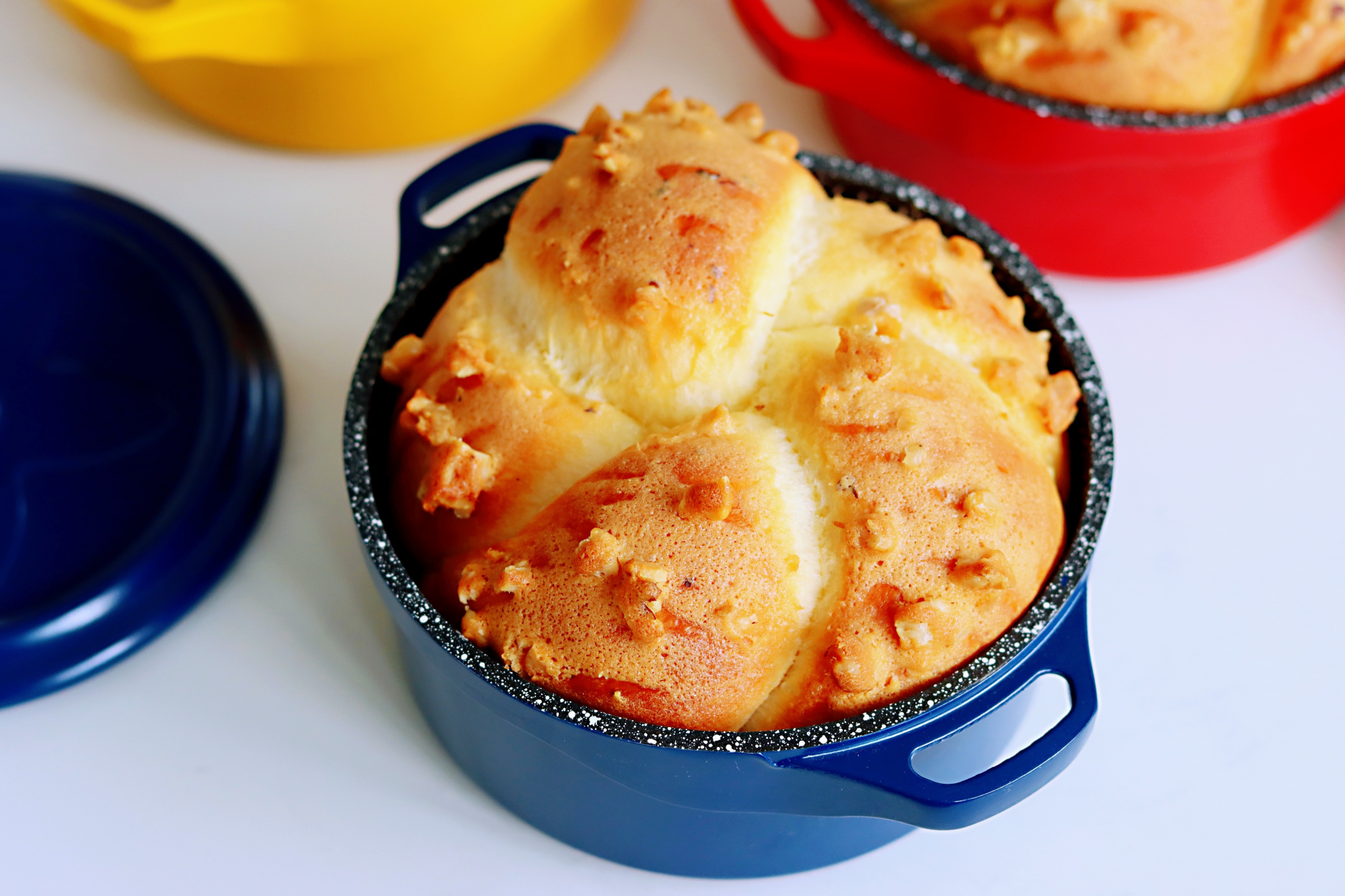 一定要尝试的面包配方，一次发酵，外酥里软，放3天不硬，特解馋