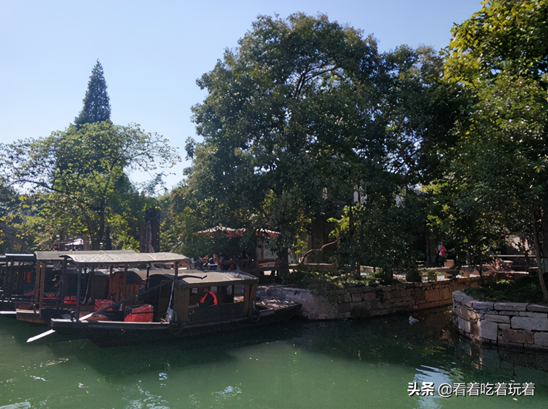 A day trip to Wuzhen and Xinshi ancient towns