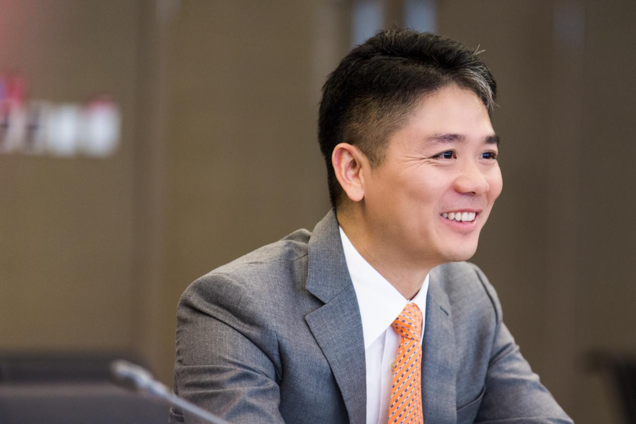 手握近4000亿财富这个京东背后的大老板成为了国内新首富