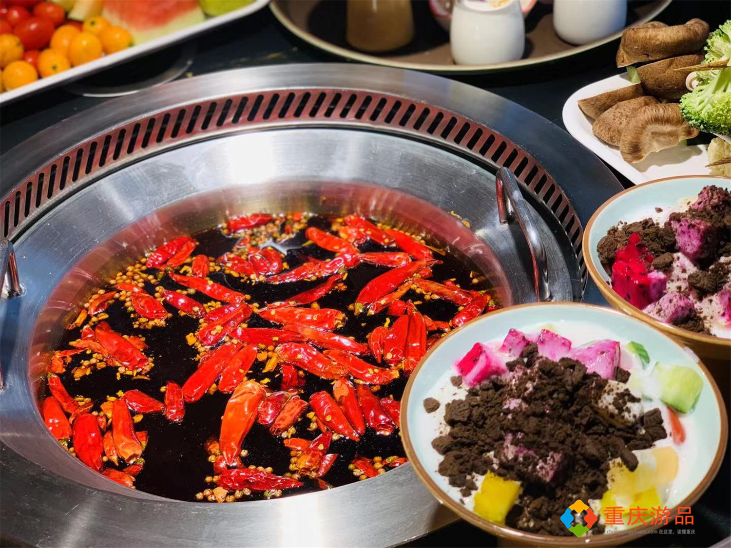 重庆串串攻略：近百种菜品随便选，甜品小吃都免费，39元一个人