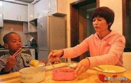 不吐不快：都有哪些外表看是黑人，實質已是“貨真價實”中國人？