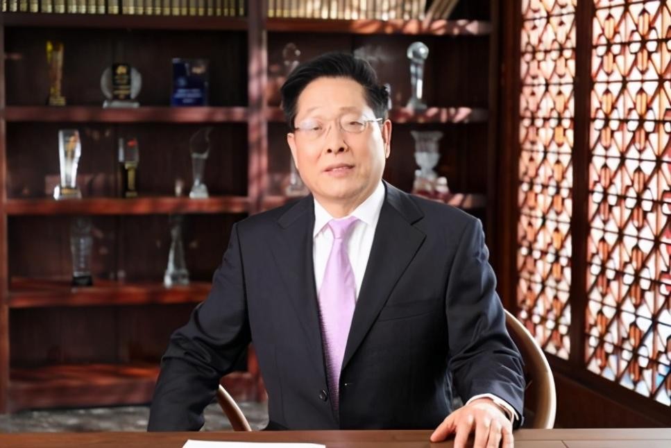 王守義：52歲創業，靠8分錢利潤年入16億，打造國民品牌十三香