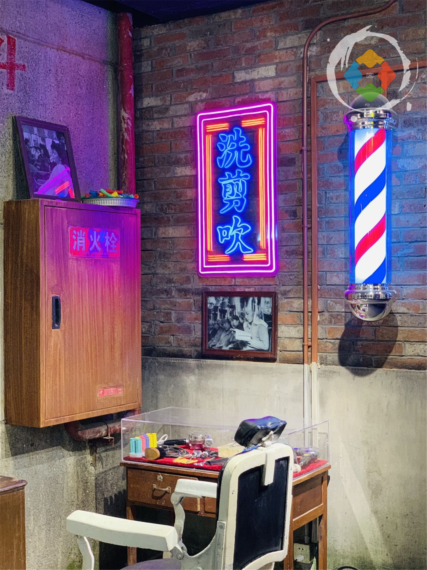 重庆游品年度十佳：“烂片”女儿，马尔代夫的玩笑，风犬少年霸屏