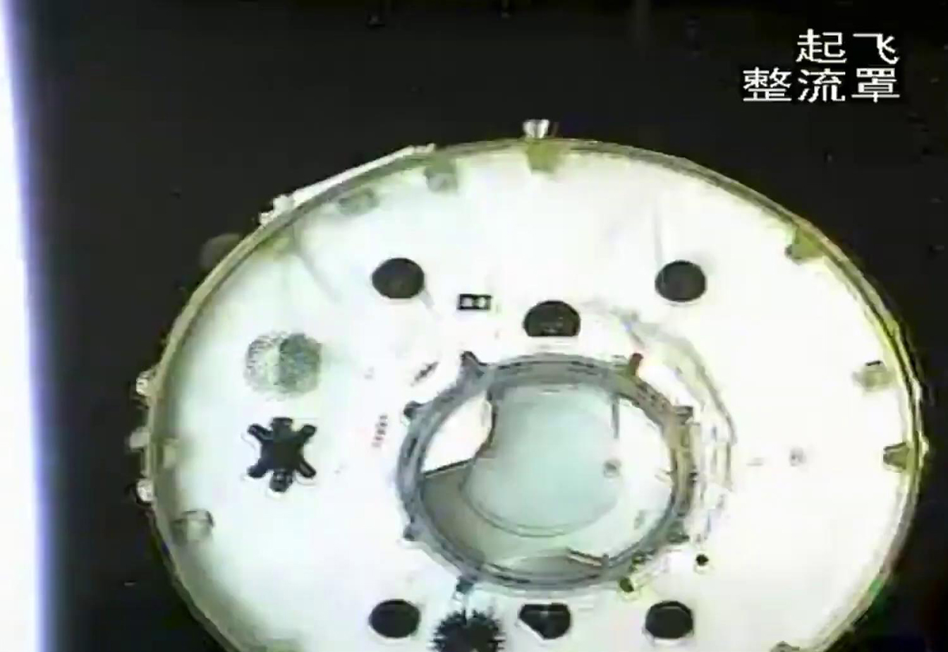 ��ͺ��Ĳ��м�̨����������λ����ģ�����ƶ�������һ�������״�