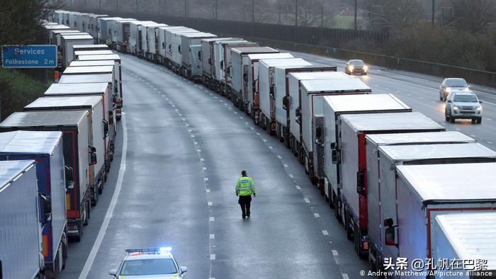 英首相鮑里斯呼籲有效果關邊境後果嚴重歐盟或取消禁令