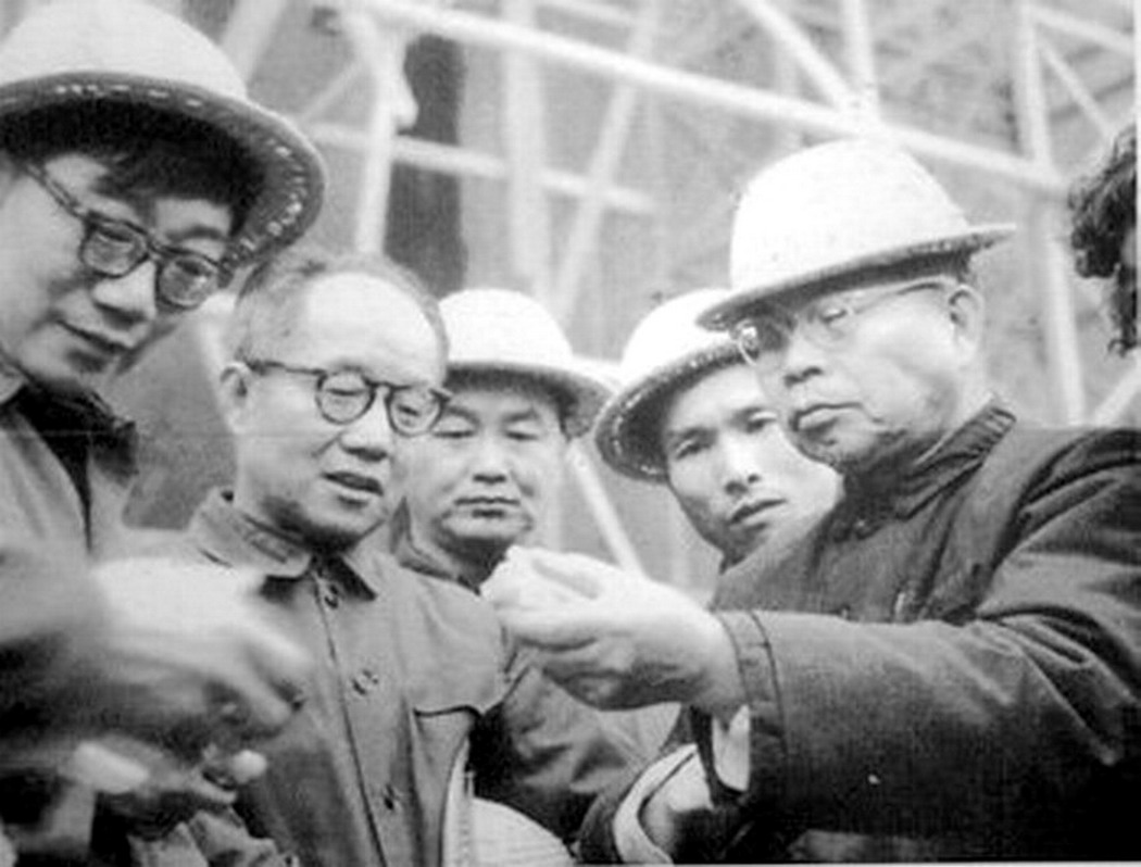 “三边政策”酿恶果，“三三零”被迫停工｜葛洲坝典藏