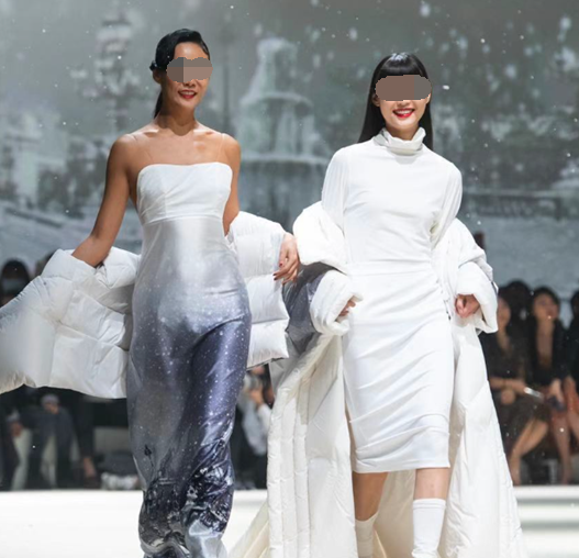 张艺谋小31岁娇妻罕晒照！身材纤细不像3娃妈，不输女星状态佳