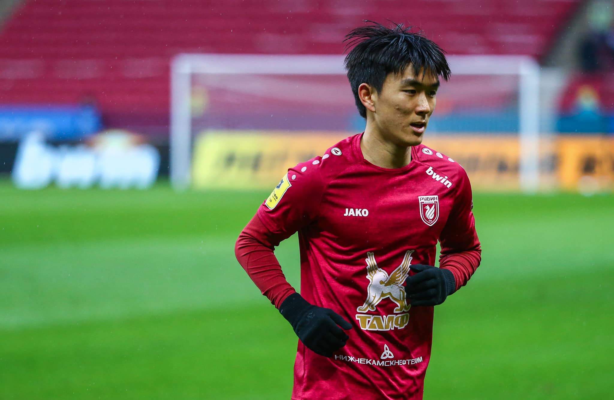 「寻梦欧罗巴」黄仁范助队连胜，多名球员入选国字号