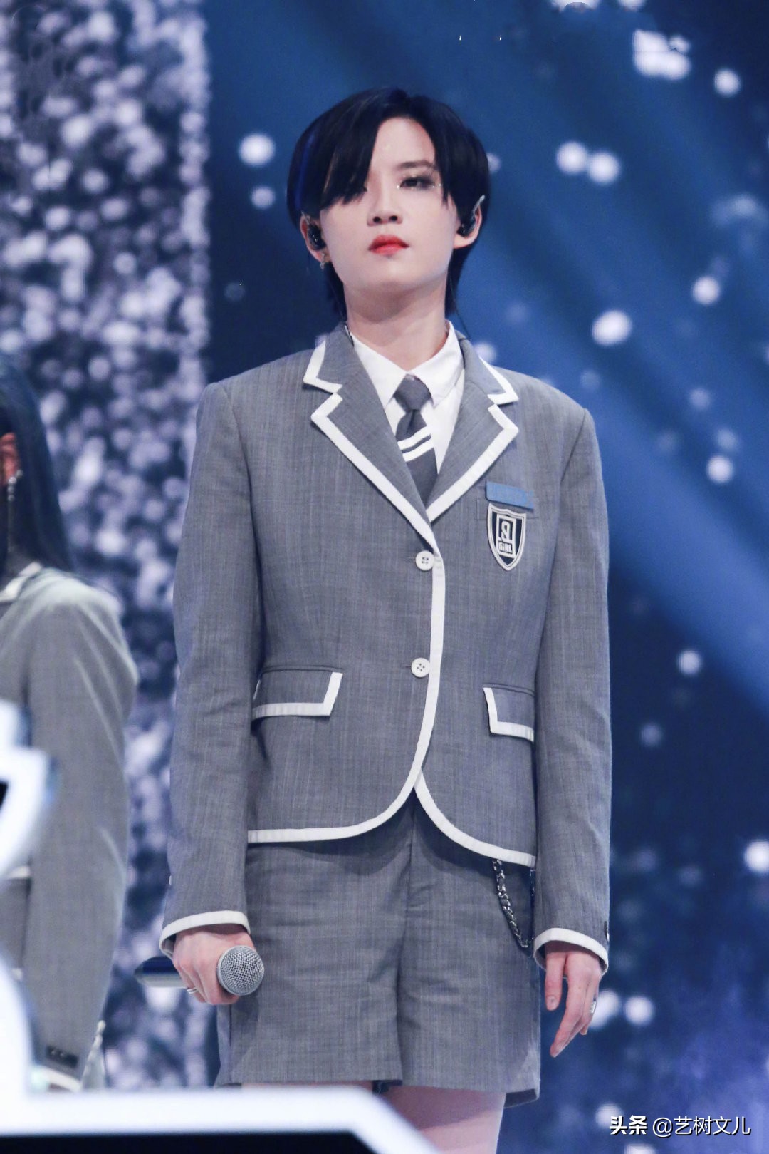 赵粤才是男观众要的“中性风”，刘雨昕和刘梦