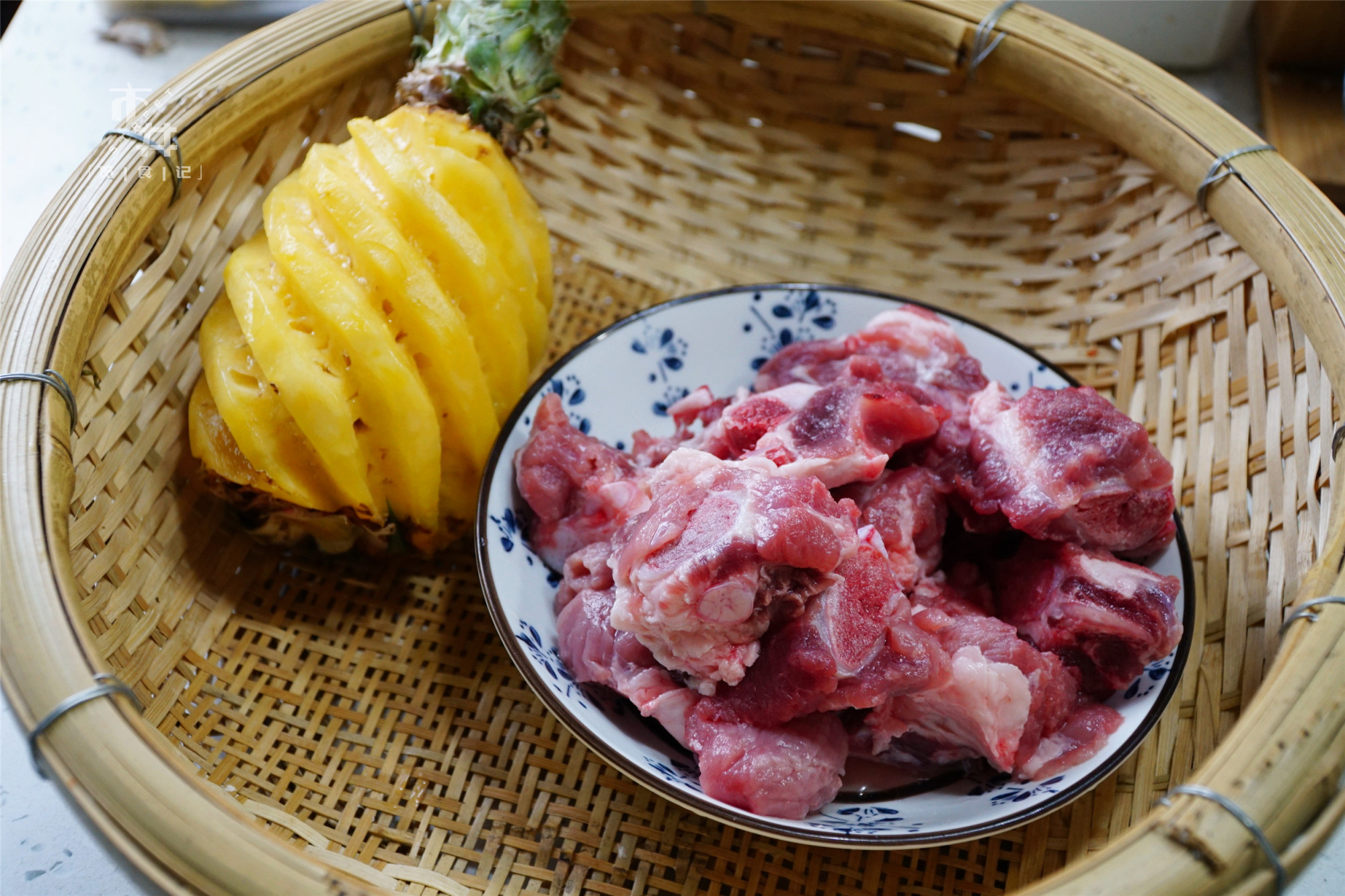 夏天，孩子碰到这种水果，总让我买来炒排骨，