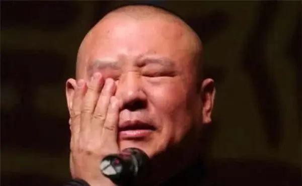 岳云鹏相声实力不如曹云金？三个方面大比拼，