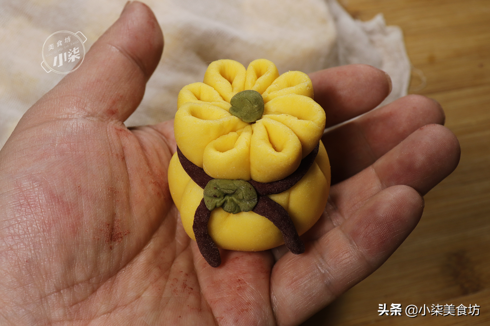 黃金福袋做法來了，學會過年蒸一鍋，好看又好吃，寓意平安富貴