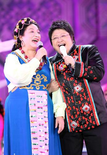 又是韩红！为河南募款3000万，与王一博连夜去郑州，抗疫暴瘦40斤