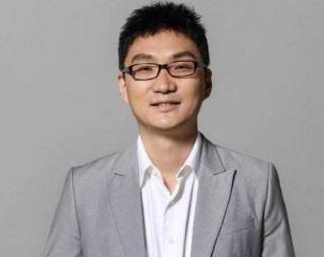 赚2000亿李嘉诚用了68年，他靠“拼多多式”扩张
