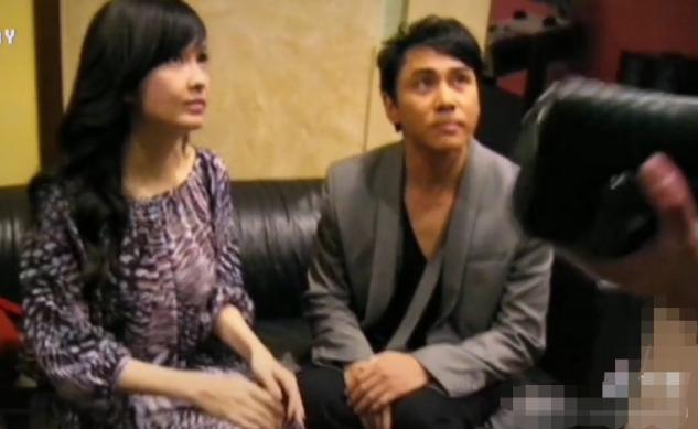 罕合体！53岁周慧敏皮肤紧致似少女，黄凯芹却面部蜡黄略松懈？
