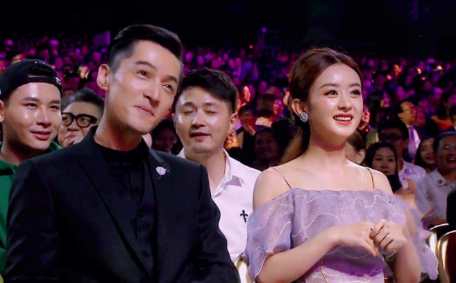 胡歌与千玺接受专访，畅谈从偶像转为演员实力