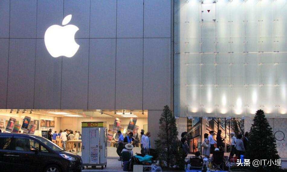 别说买iPhone就是不支持中国制造，日本消费者更疯狂