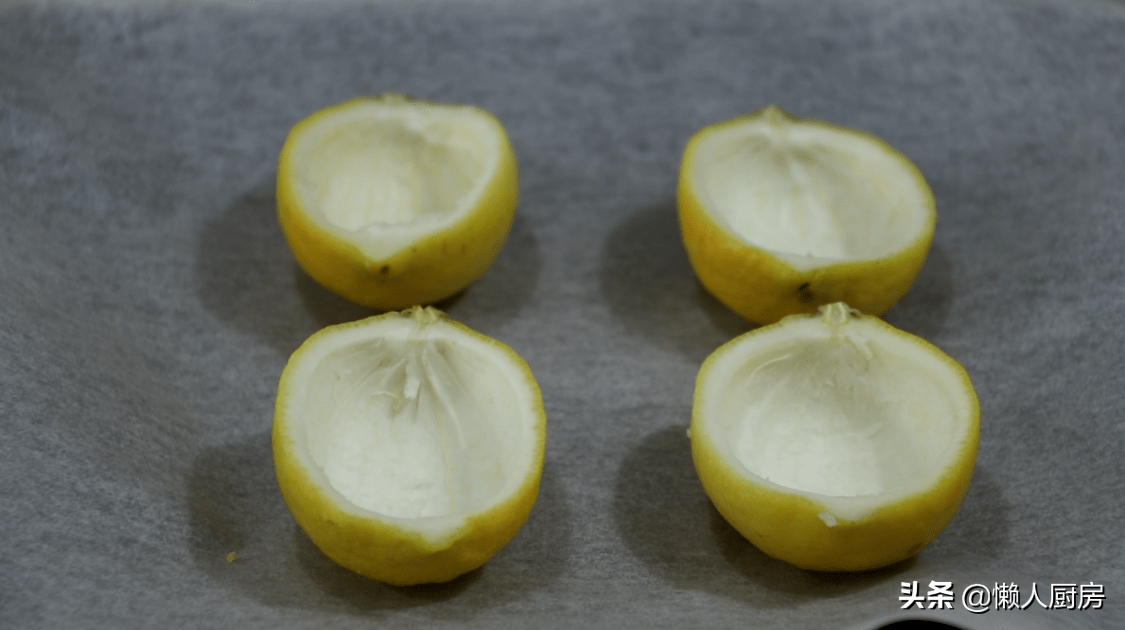 柠檬别再泡茶了，教你一个新吃法！老人小孩 都爱吃，外面买不到