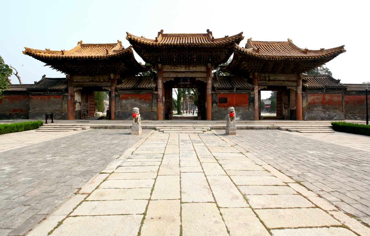A scenic spot in Shaanxi, only 8 kilometers away from Huashan, is called "Little Forbidden City"