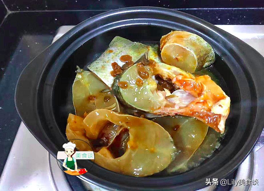 冬天，這魚多給孩子吃，不加一滴水，燜一燜8分鐘就好，太鮮美了