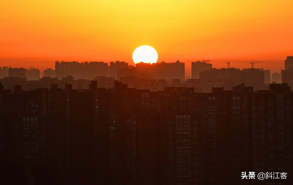 Sunrise impression---The beauty that the sunrise of different place differs to the person (achieve photography graph article formerly)