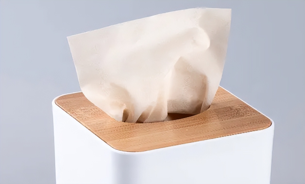 Should toilet paper be flushed or thrown in the trash?Many people think wrong, no wonder the