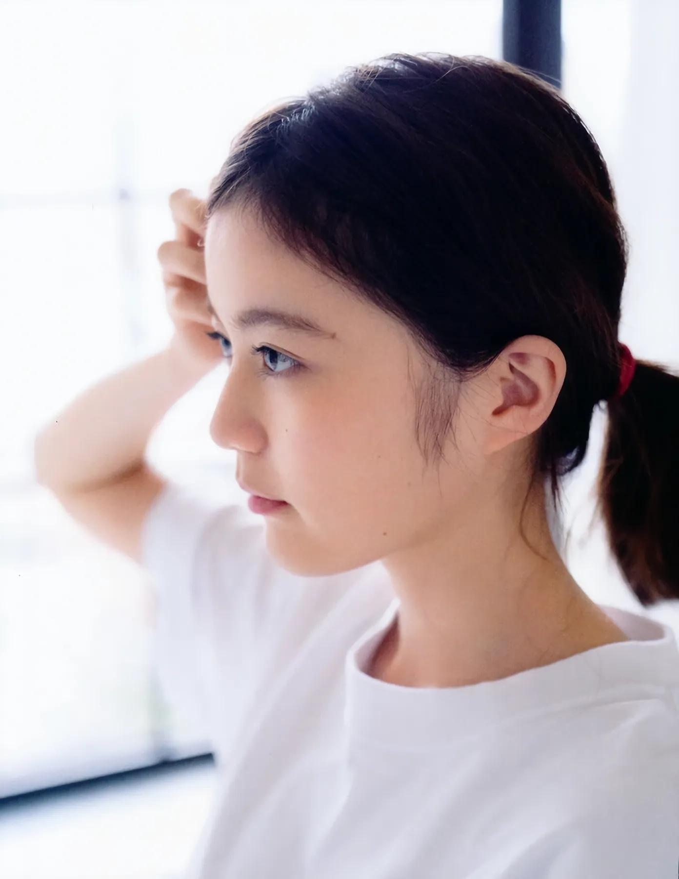 元乃木坂46 生田绘梨花写真集 幕间休息介绍 资讯咖