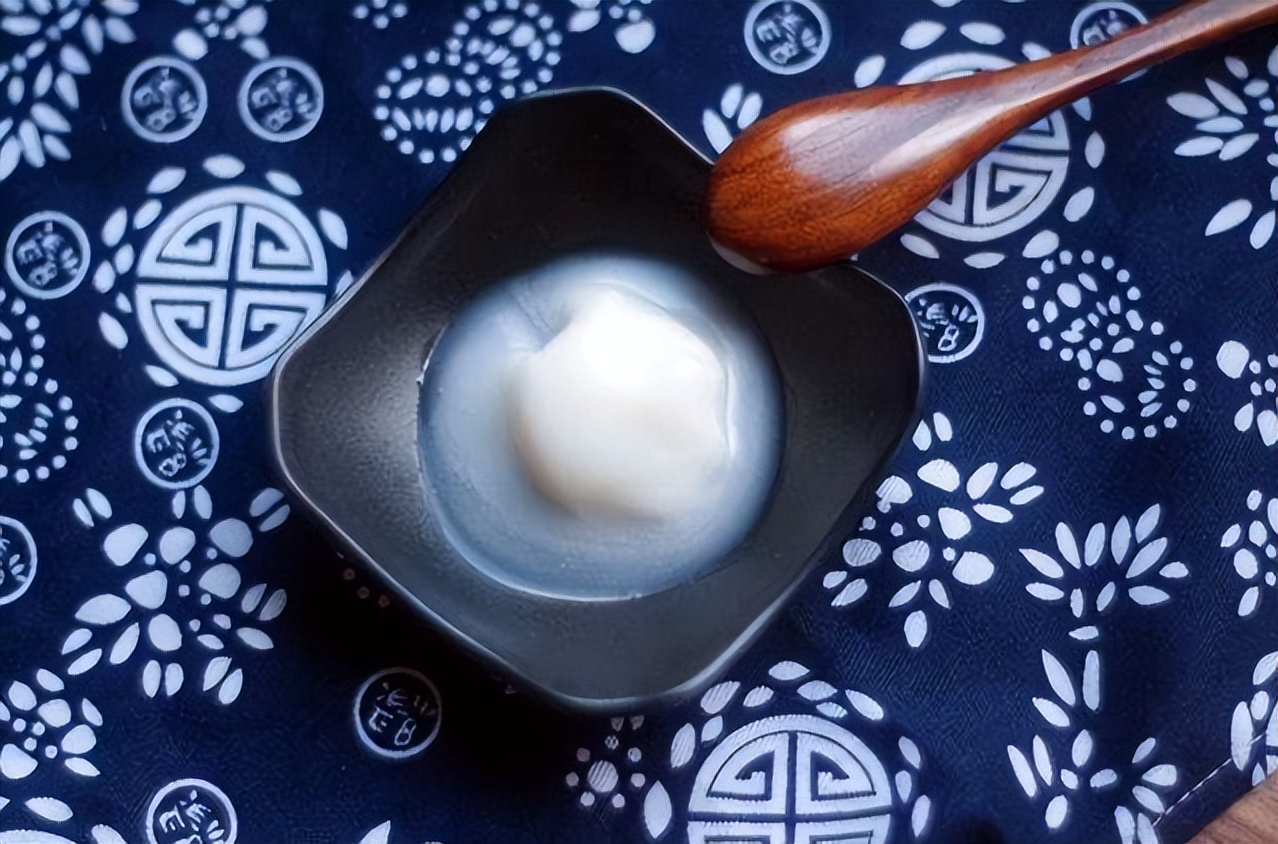 A spoonful of lard equals five medicines?Is eating lard healthy or