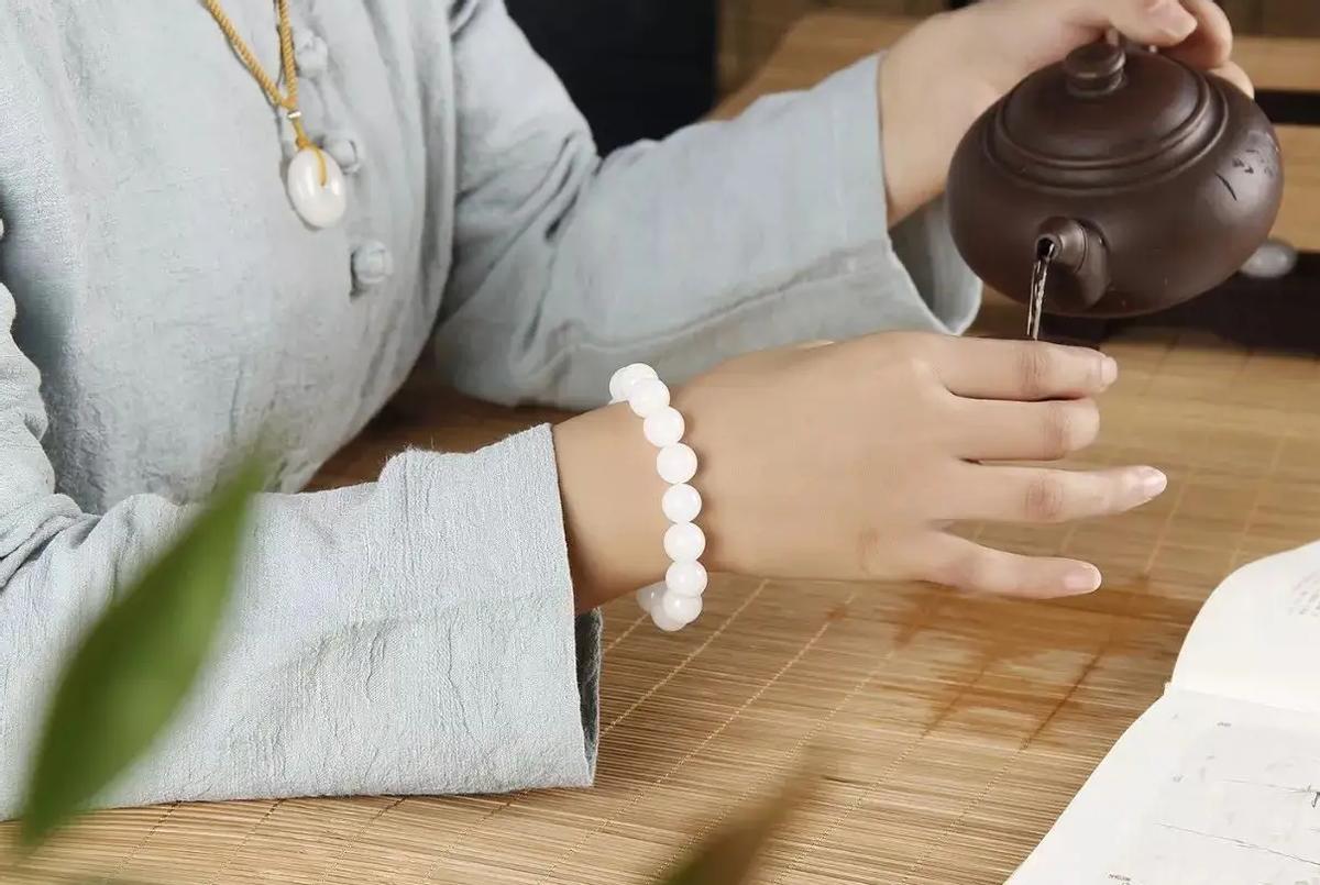 Can jade stop disasters?Is it superstition or is it true? What happened