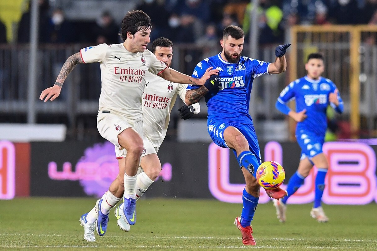 Milan beat Empoli 4-2 away, Pioli abandoned Dias in the starting lineup,  and Casey changed his midfielder to the right - iNEWS