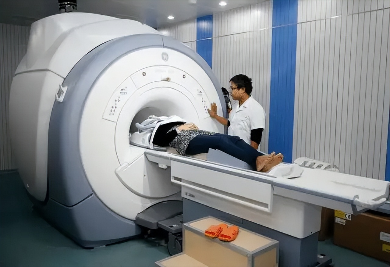 Why don't many doctors recommend doing an MRI?The doctor tells you the ...