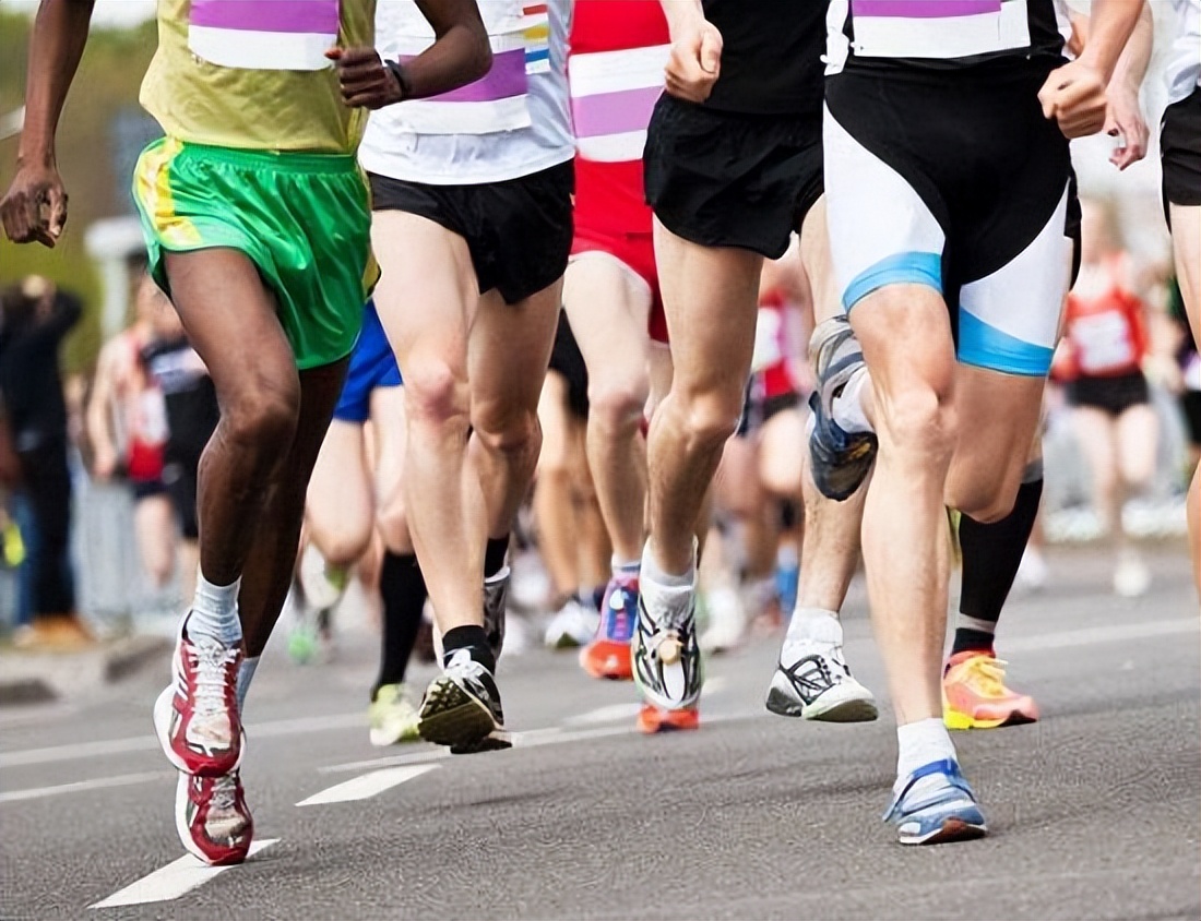 Breakdown of running movements and associated muscle groups - iNEWS