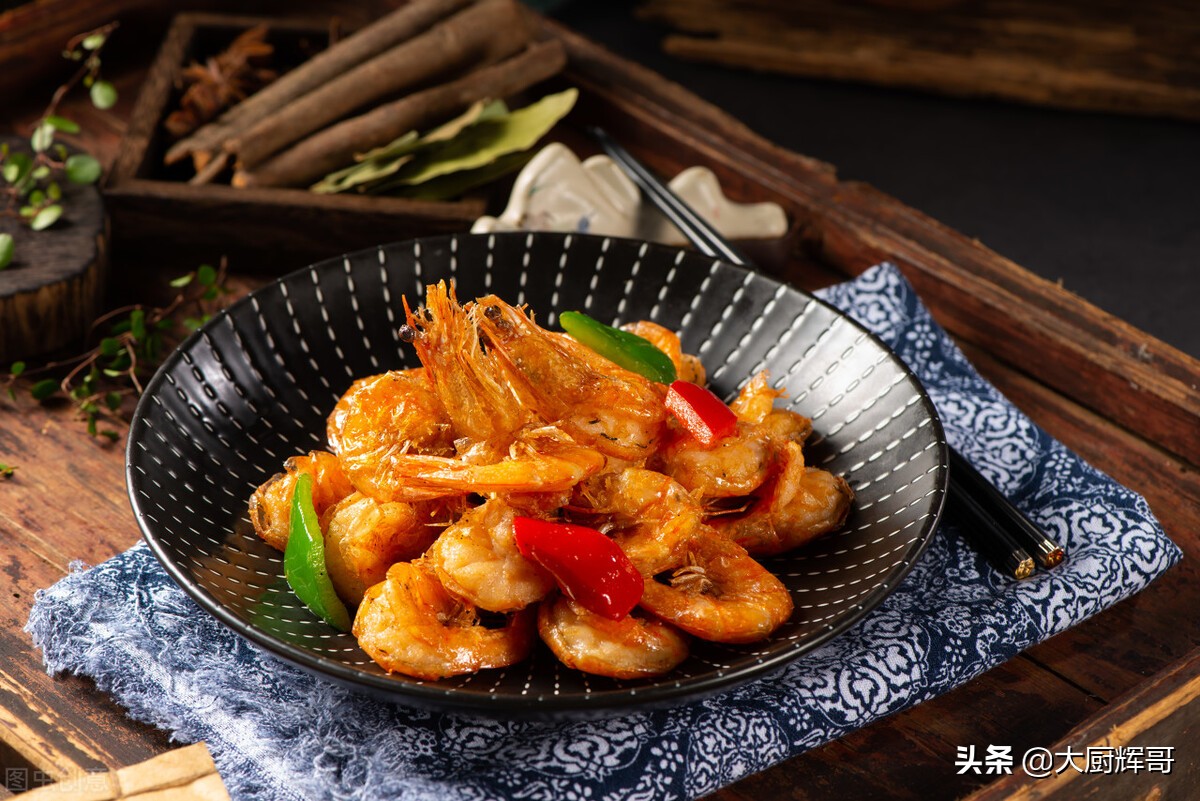 How to make delicious food with salt and pepper?10 years of chefs teach