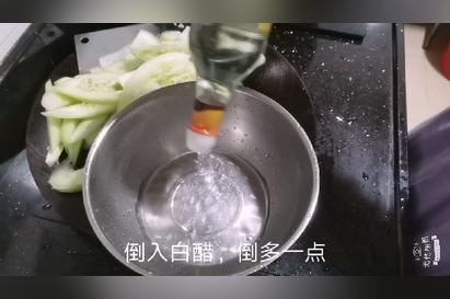 醋腌黄瓜条的做法 醋腌黄瓜条的做法